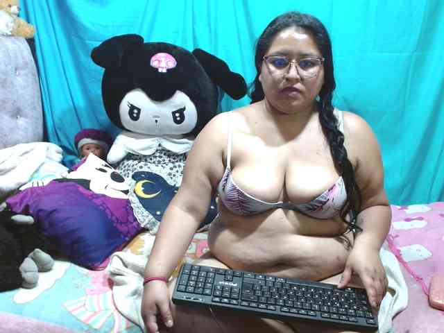 AMARAA17 webcam