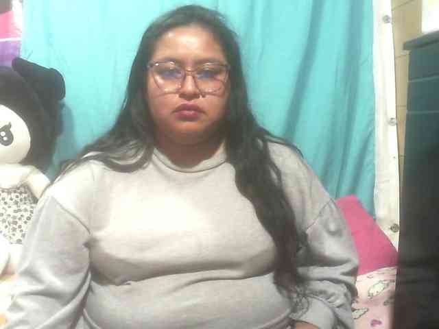 AMARAA17 webcam