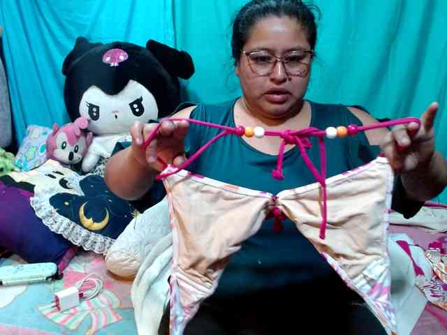AMARAA17 webcam