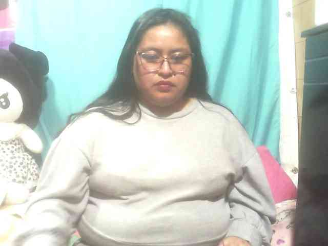 AMARAA17 webcam