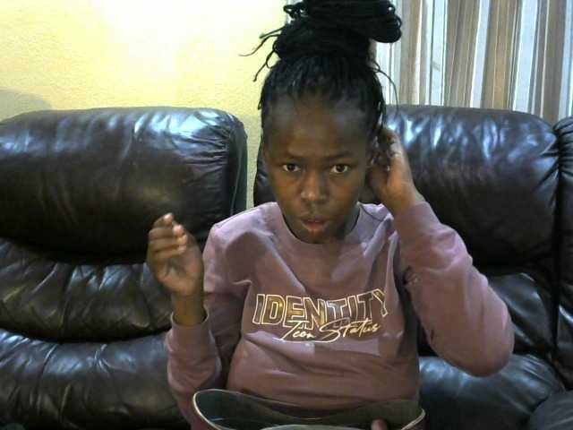 BBMWCAROL webcam