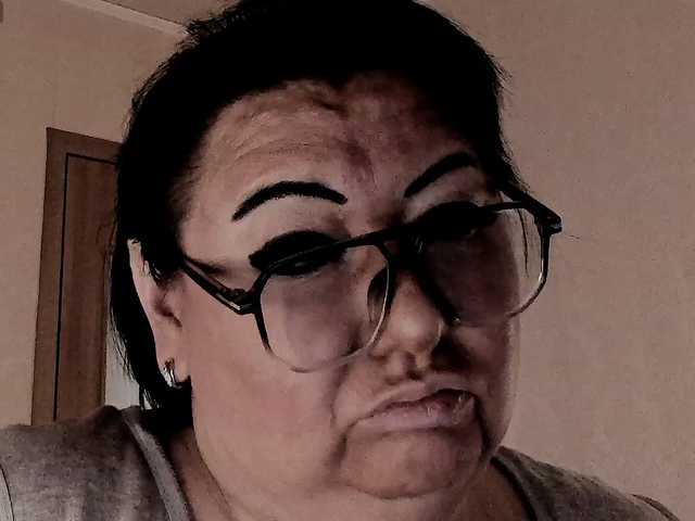 Alinahott1's BongaCams show and profile