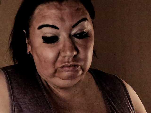 Alinahott1's BongaCams show and profile