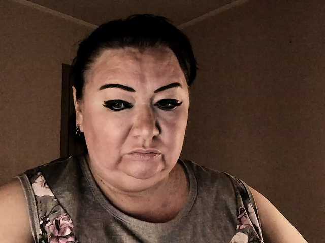 Alinahott1's BongaCams show and profile