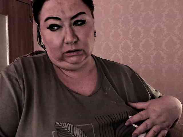 Alinahott1 Alinahott1