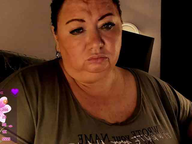 Alinahott1 webcam