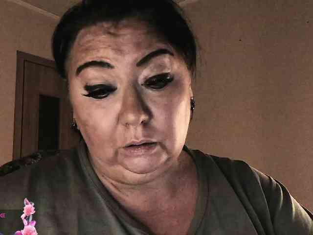 Alinahott1 Alinahott1