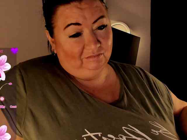 Alinahott1 webcam