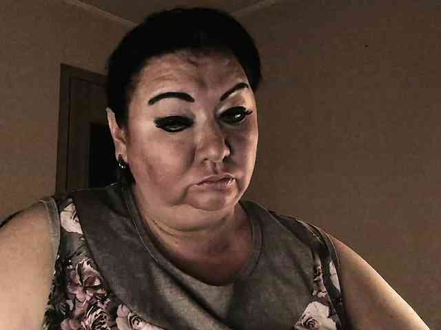 Alinahott1 Alinahott1