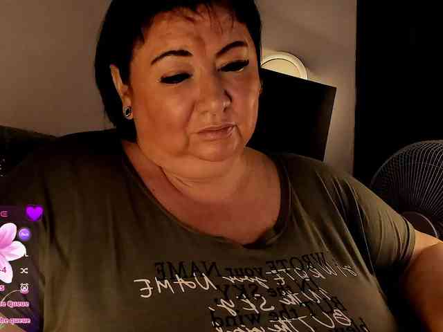 Alinahott1 webcam