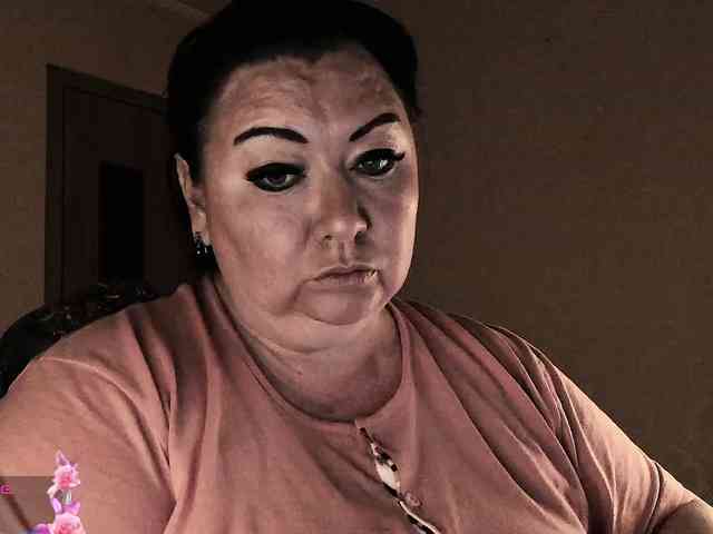 Alinahott1 Alinahott1