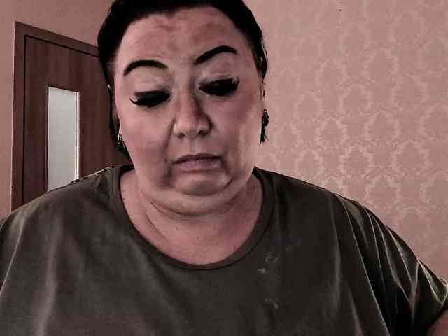 Alinahott1 Alinahott1