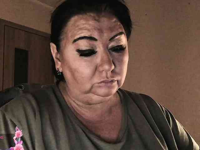 Alinahott1 Alinahott1