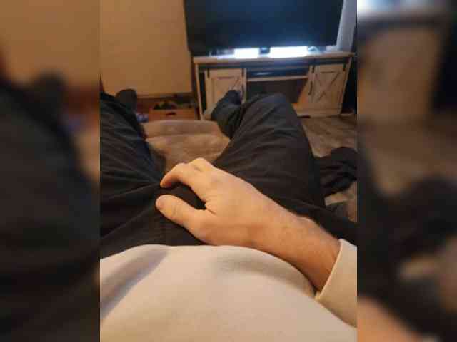 fadedlaars Live Webcam on BongaCams