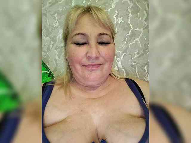 -Lady-X- webcam