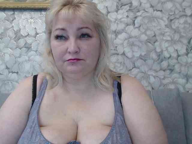 -Lady-X- webcam