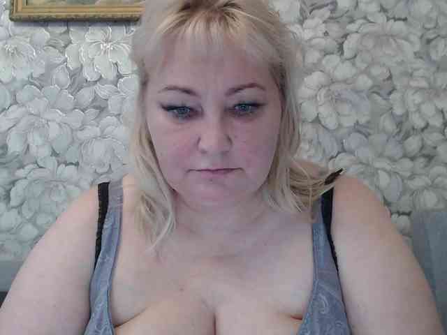 -Lady-X- webcam