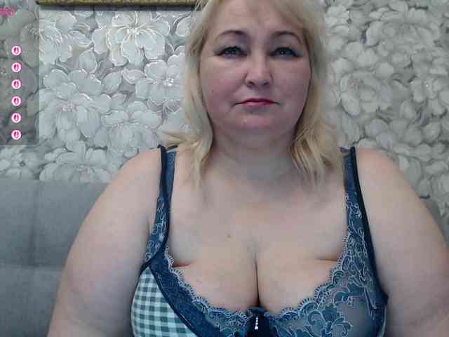 -Lady-X- webcam