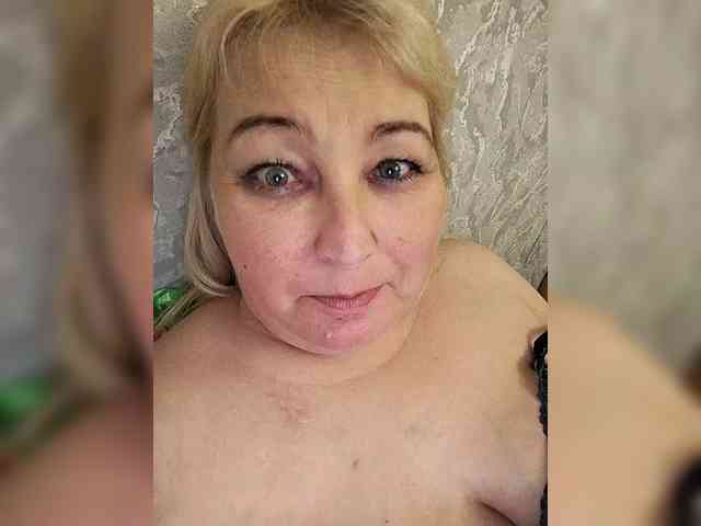 -Lady-X- webcam
