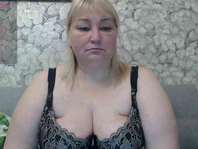 -Lady-X- webcam