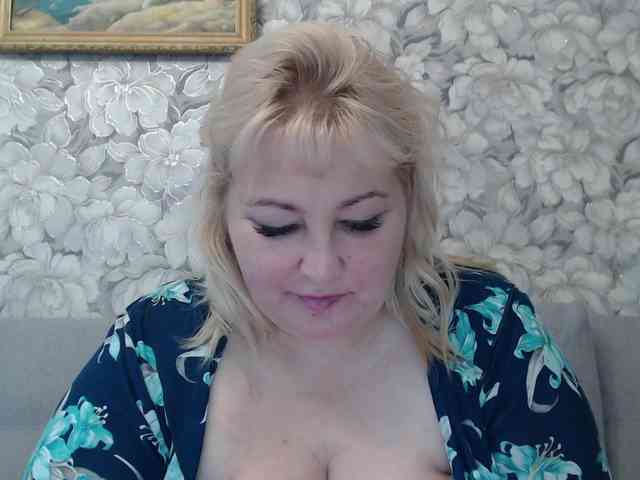 -Lady-X- webcam