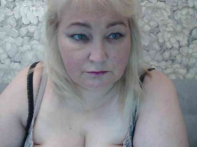 -Lady-X- webcam
