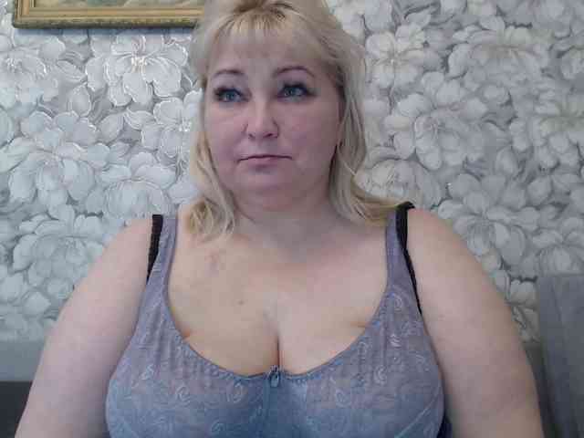 -Lady-X- webcam