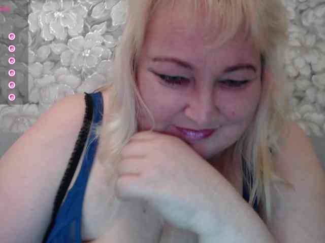 -Lady-X- webcam