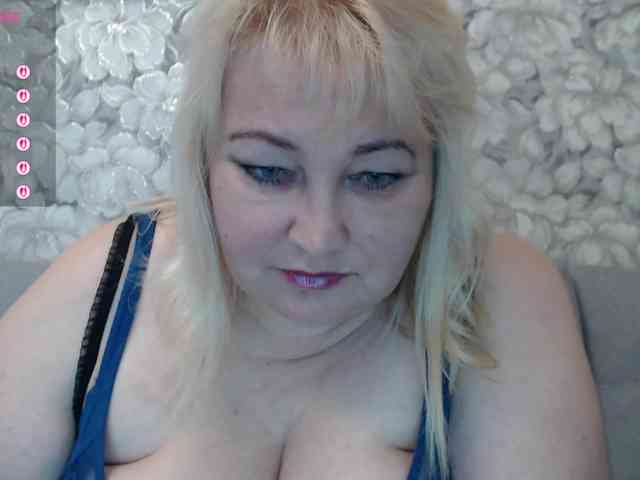 -Lady-X- webcam