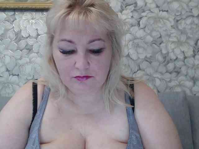 -Lady-X- webcam