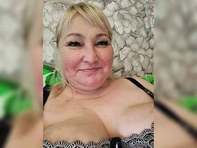 -Lady-X- webcam