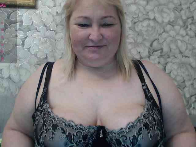 -Lady-X- webcam