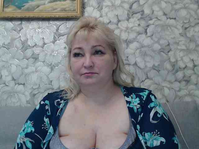 -Lady-X- webcam