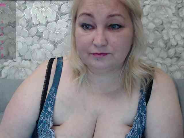 -Lady-X- webcam