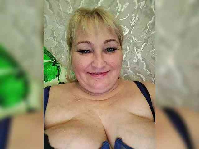 -Lady-X- webcam