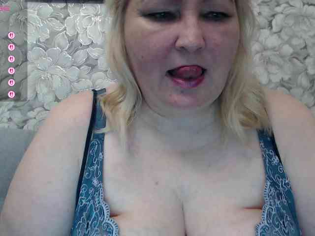 -Lady-X- webcam