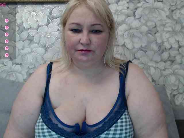 -Lady-X- webcam