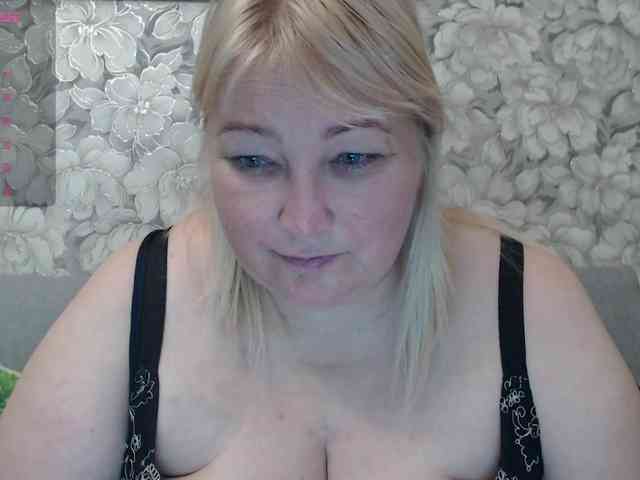 -Lady-X- webcam