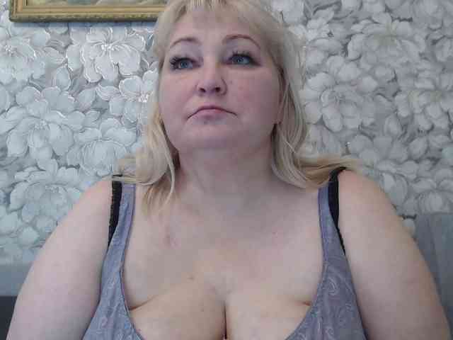 -Lady-X- webcam