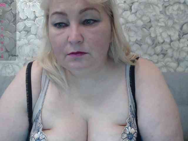 -Lady-X- webcam