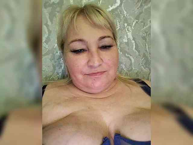-Lady-X- webcam