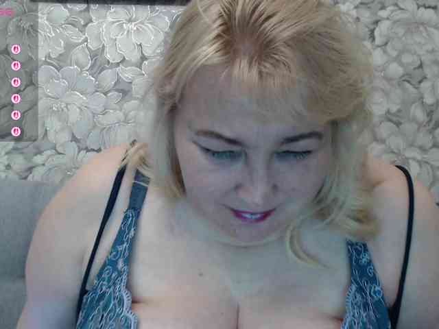 -Lady-X- webcam