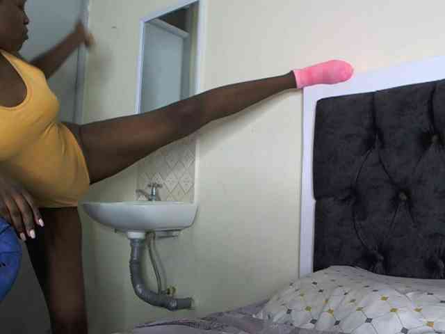 lilih-sexy webcam