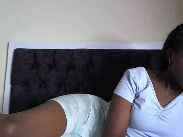 lilih-sexy webcam
