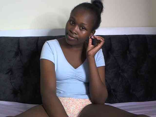 lilih-sexy webcam
