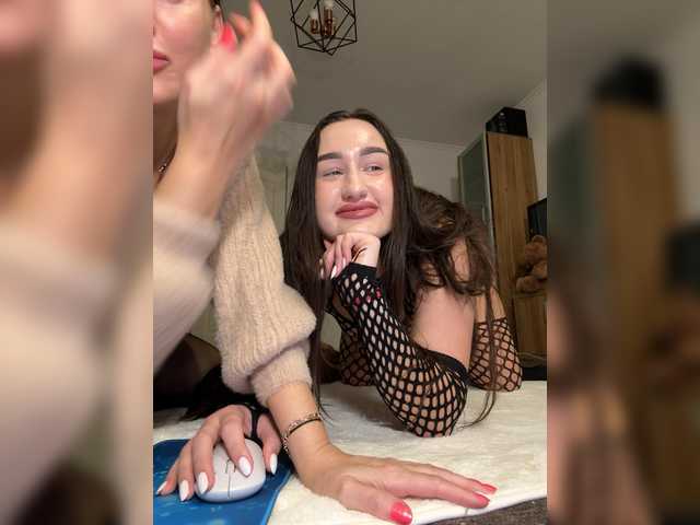 Fortune---888's BongaCams show and profile