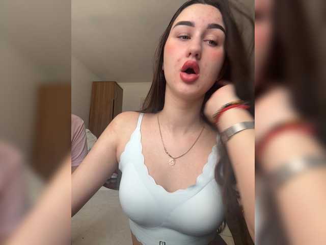 Fortune---888's BongaCams show and profile