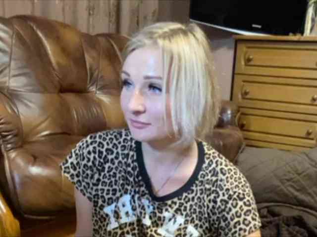 ChristineBlack webcam