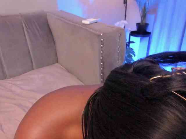 Kendallbleer Live Webcam on BongaCams