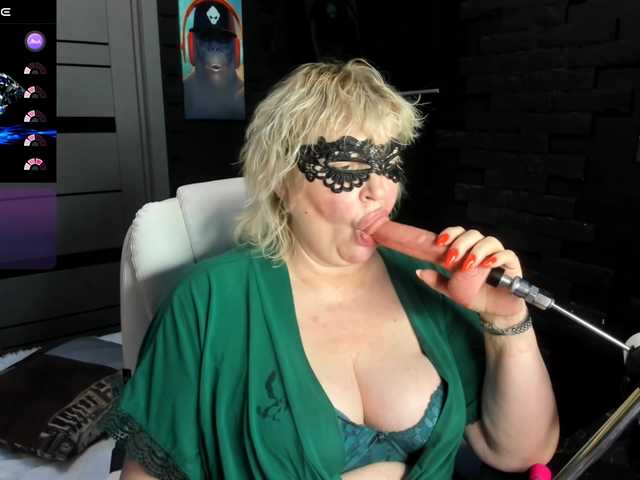 Laylala's BongaCams show and profile